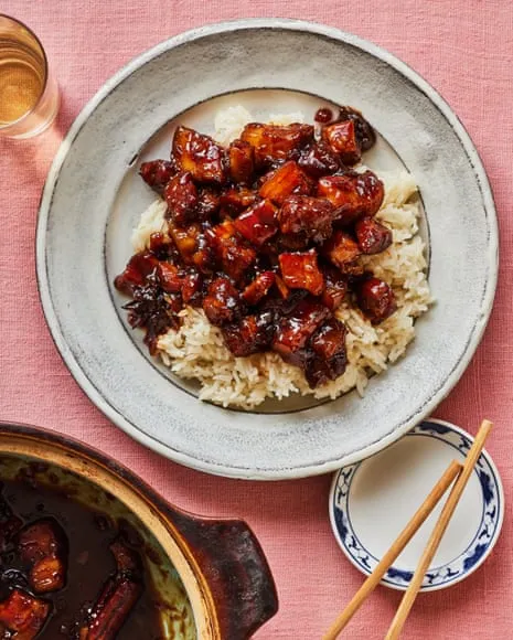 Erchen Chang's Flavorful Creations for Savory Pork Stew and Fried Daikon Cubes