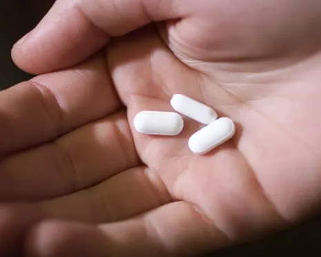 Low-Dose Aspirin Demonstrates Major Benefit in Stopping Bowel Cancer Recurrence, Study Confirms